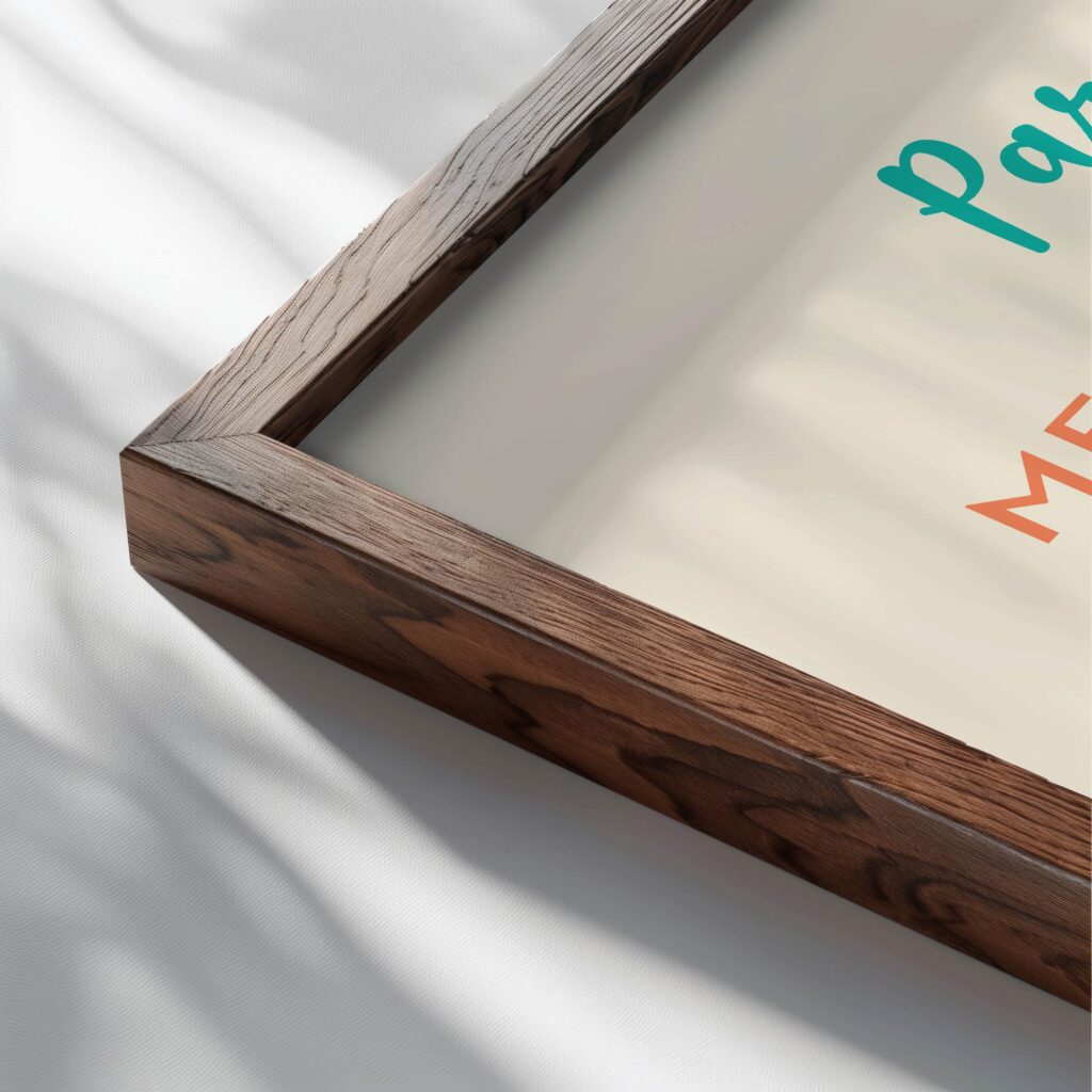 10 Par ses meurtrissures je suis gueri close up dark wood mockup