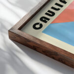 16 cauliflower bauhaus 3x4 close up dark wood mockup