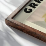 4 grapes bauhaus 3x4 close up dark wood mockup