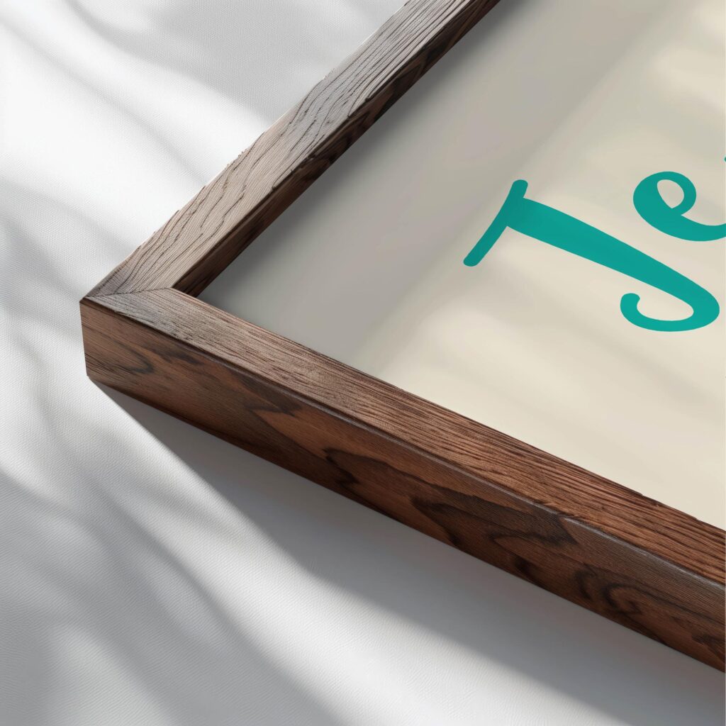 4 jesuisunenfantdeDieu close up dark wood mockup