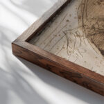 Alte Frau mit Katze 1922 Ernst Ludwig Kirchner close up dark wood mockup