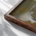 An der Parkmauer Emilie Mediz Pelikan close up dark wood mockup