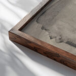 Bloem 1874 Carel Adolph Lion Cachet close up dark wood mockup