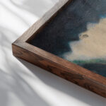 Bluten und weiblicher Kopf 1921 Dorothea Maetzel Johannsen close up dark wood mockup