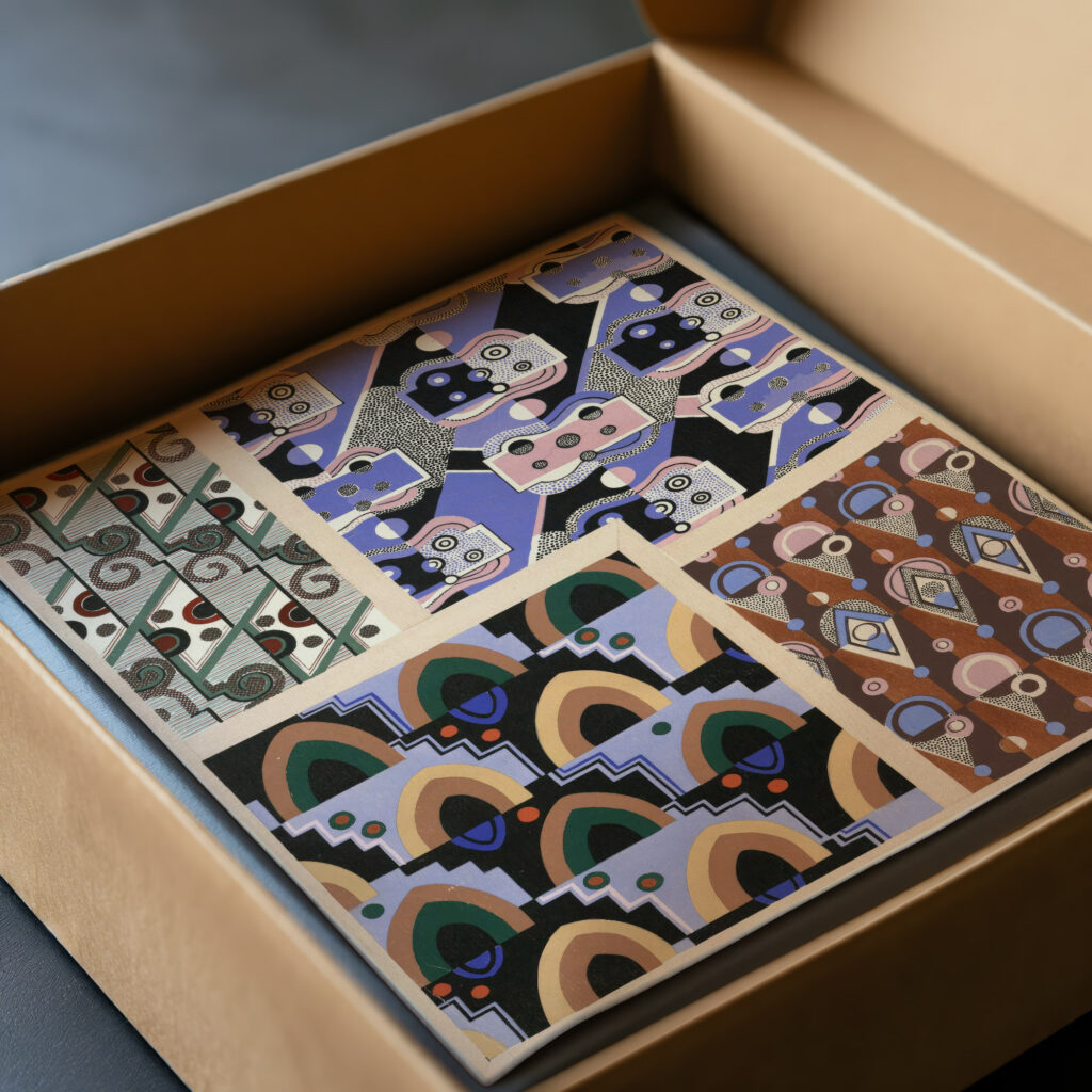 Collection decors et couleurs Pl.16 1930 Georges Valmier video mockup