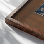 De Parelduiker 1918 Richard Nicolaus Roland Holst close up dark wood mockup