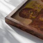 De beschuldigden 1929 Frits van den Berghe close up dark wood mockup