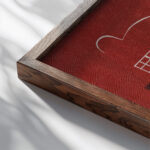 Dumpfes Rot 1927 Wassily Kandinsky close up dark wood mockup