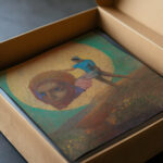 Figure portant une tete ailee La chute dlcare circa 1876 Odilon Redon video mockup