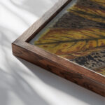 Kastanjeblad 1887 Julie de Graag close up dark wood mockup