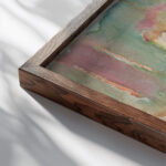 Kvinner pa stranden Asgardstrand 1920 Edvard Munch close up dark wood mockup