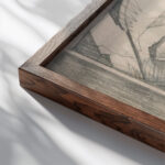 Manshoofd met snor 1906 Reijer Stolk close up dark wood mockup
