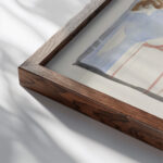 Menigte staande voor versierde gevel of monument 1874 Carel Adolph Lion Cachet close up dark wood mockup