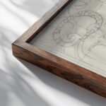 Ontwerp voor een ex libris voor D. Goedkoop 1874 Carel Adolph Lion Cachet close up dark wood mockup