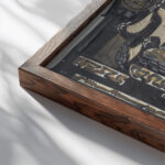 Ontwerp voor een oorkonde ter gelegenheid van twaalf en een half jaar trouwe dienst bij de Lijm en Gelatinefabriek 1874 Carel Adolph Lion Cachet close up dark wood mockup