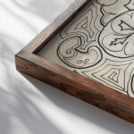 Ornament met bloemen en bladeren 1919 08 Reijer Stolk close up dark wood mockup