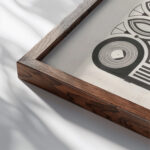 Ornamentale boekdrukstempel voor een boekband 1878 Samuel Jessurun de Mesquita close up dark wood mockup