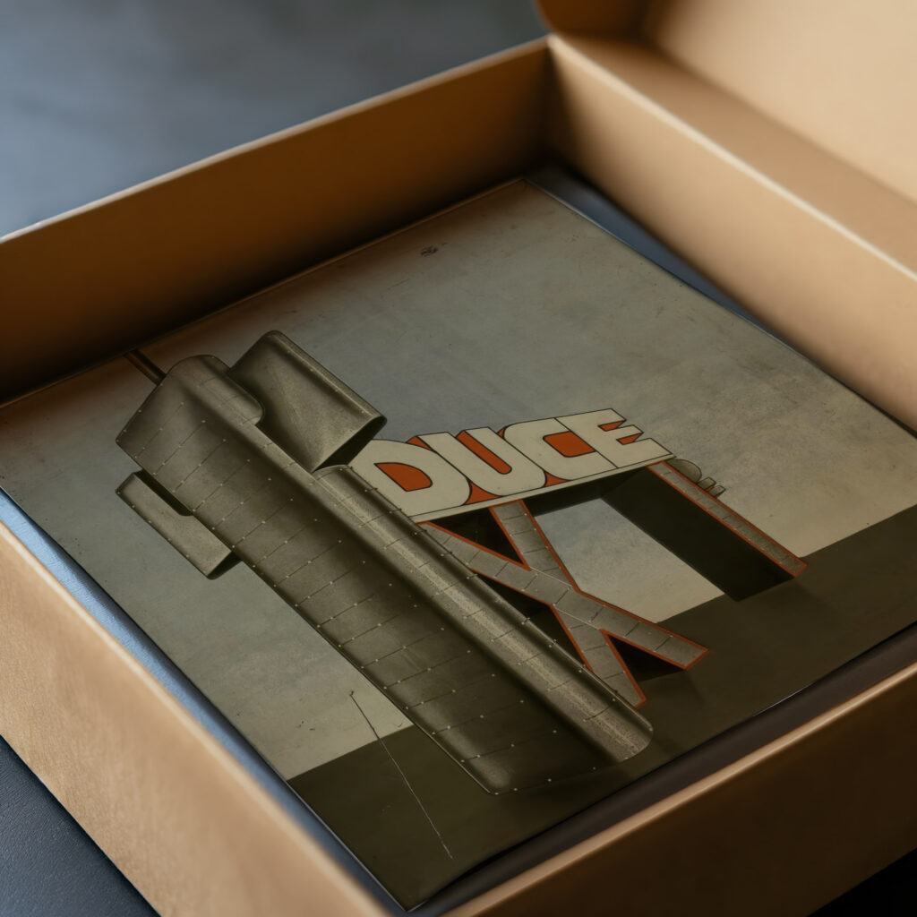 Parole in liberta futuriste olfattive tattili termiche Pl. 14 1932 Filippo Tommaso Marinetti video mockup