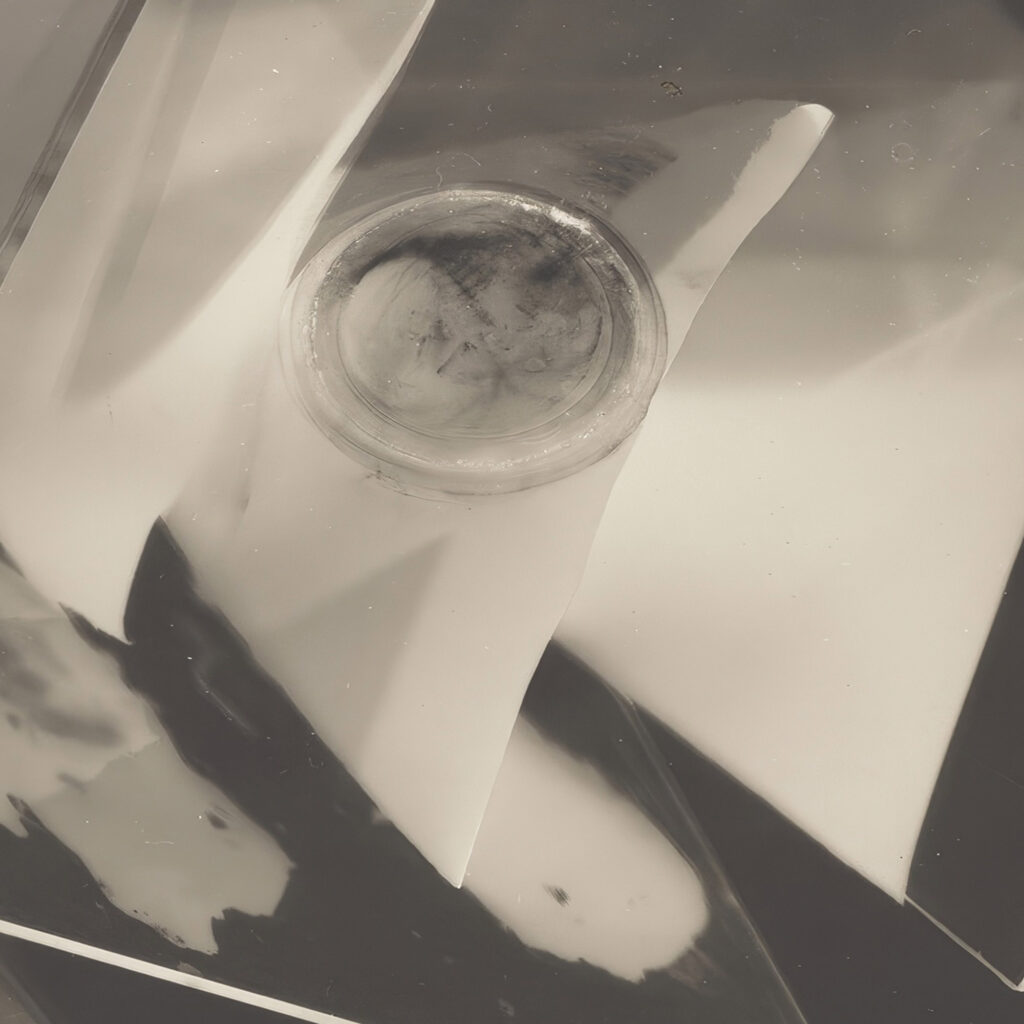 Planes 1922 Man Ray 8 mockup