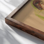 Sittende kvinneakt Ca 1920 Edvard Munch close up dark wood mockup