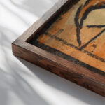 Strichmannchen mit Bogen 1918 Egon Schiele close up dark wood mockup