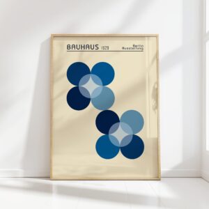 bauhaus print in blue tones overlapping circles design