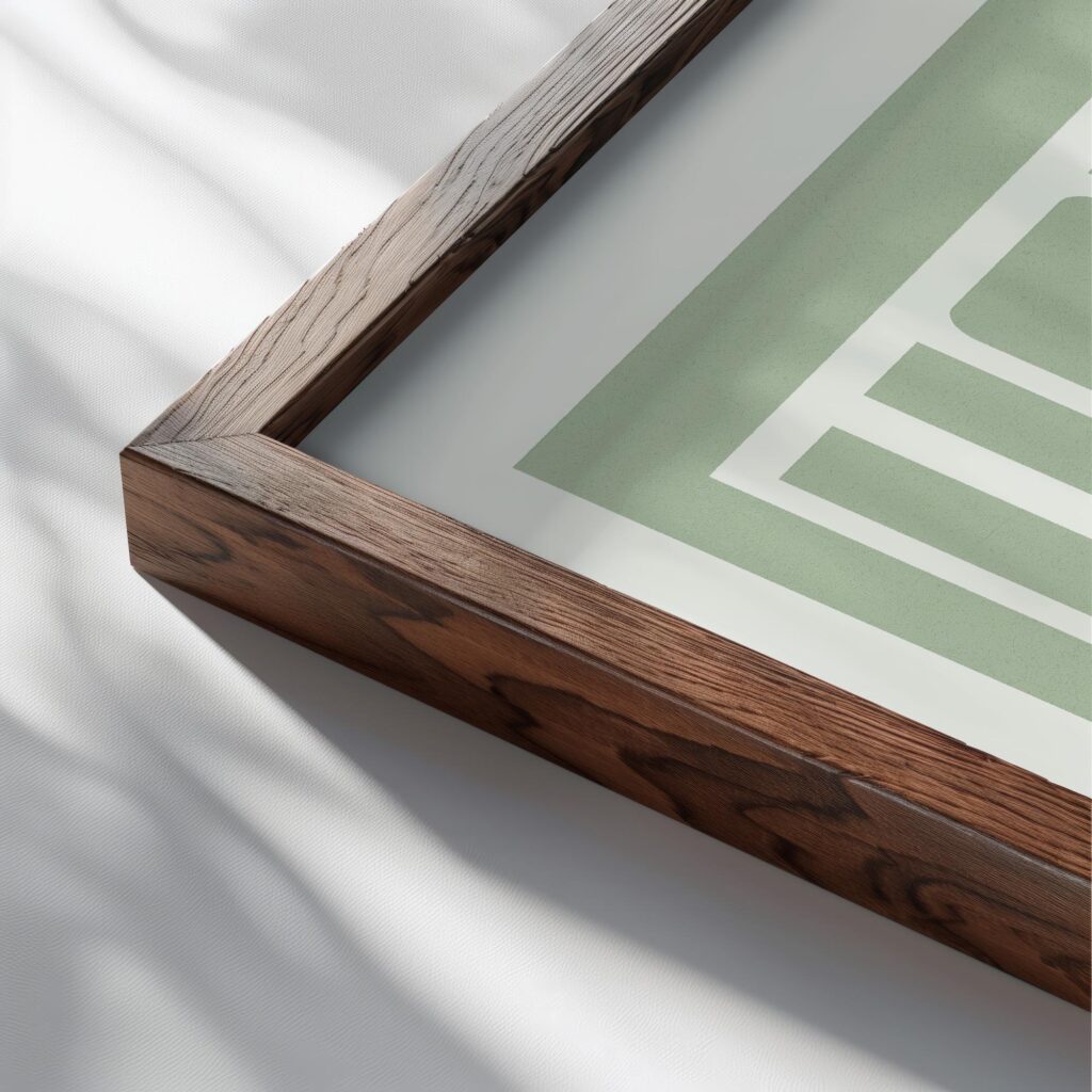 howdy clubs green 3x4 close up dark wood mockup