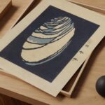 Minimalist Oyster Print